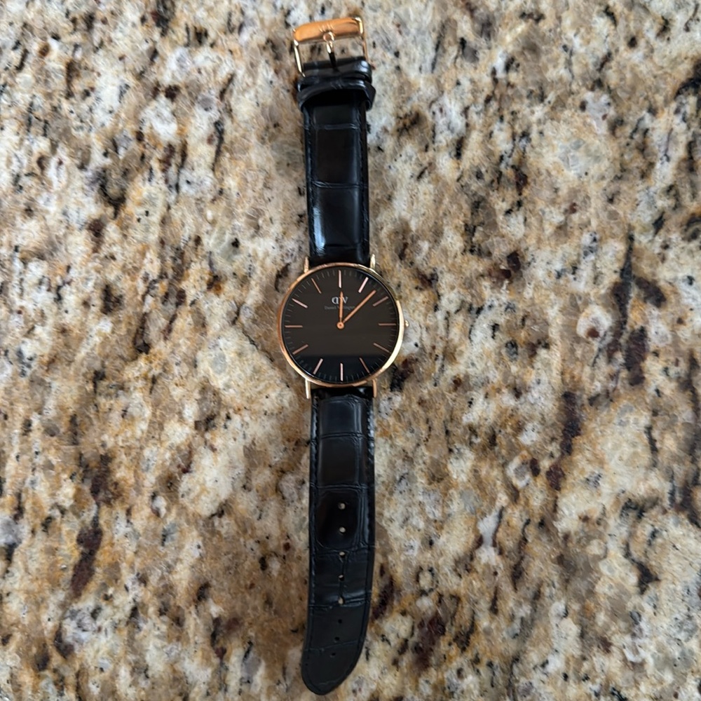 Daniel Wellington unisex watch